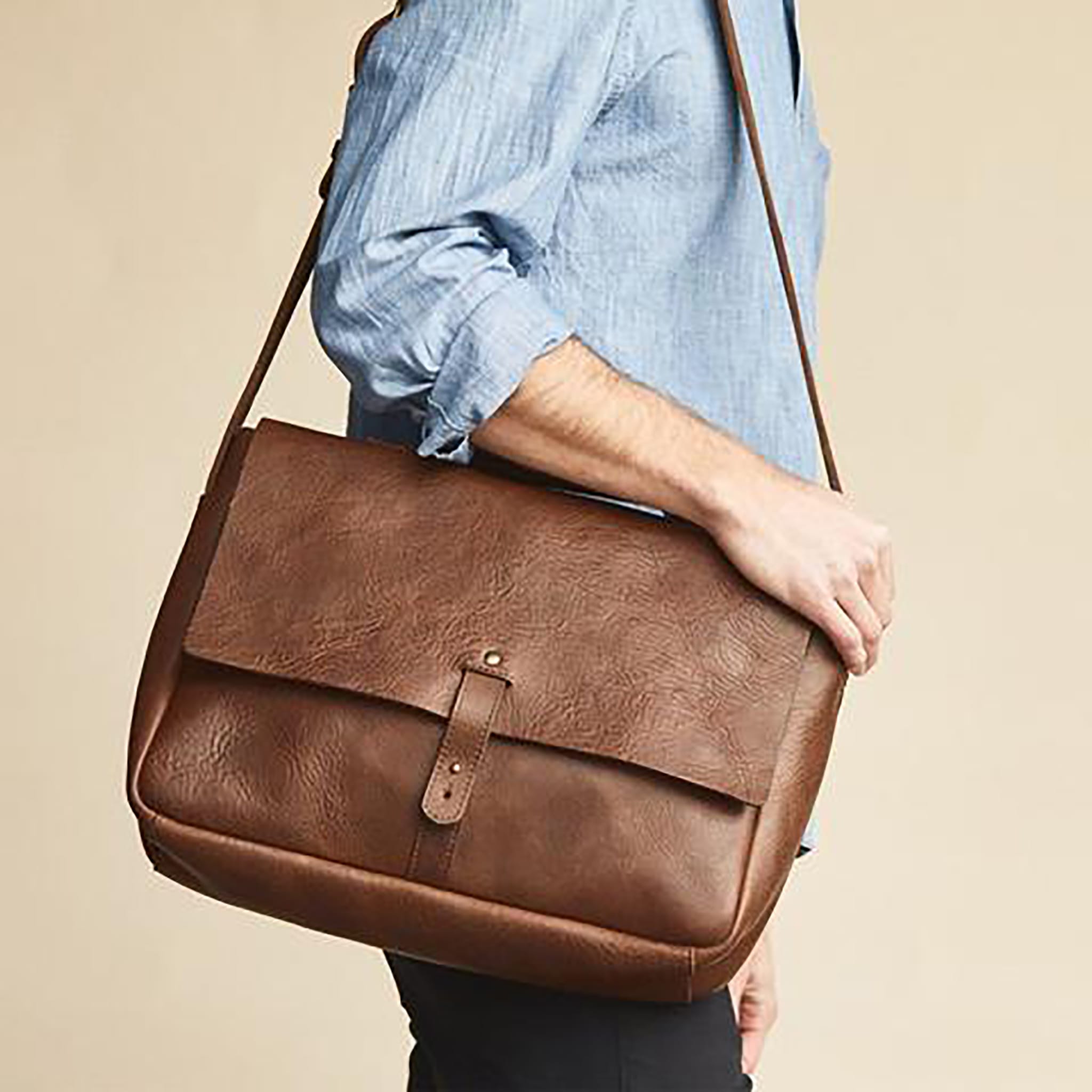 Leather Loreto Messenger Bag